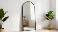 arched mirror enlarges space